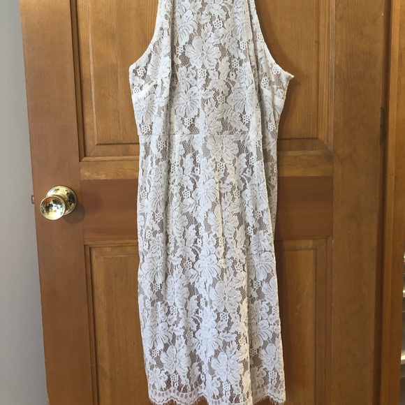 Lace white dress - Picture 2 of 2